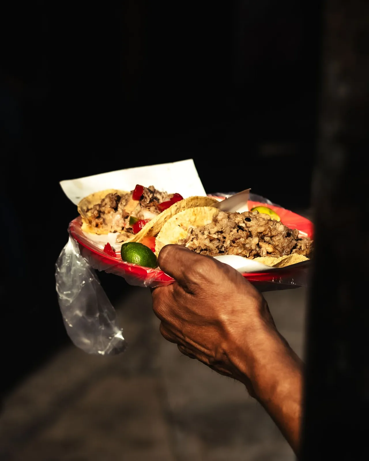 Plate of street tacos